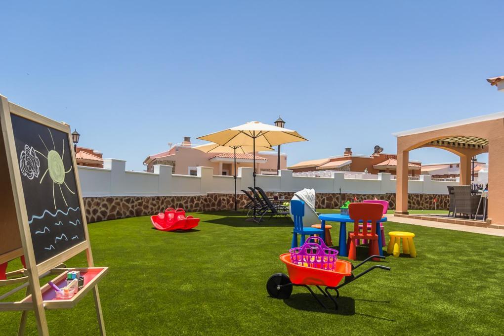 Perfect For Family Holidays With Private Pool, Near Beach And Golf- Villa Ashley Costa De Antigua Exterior photo