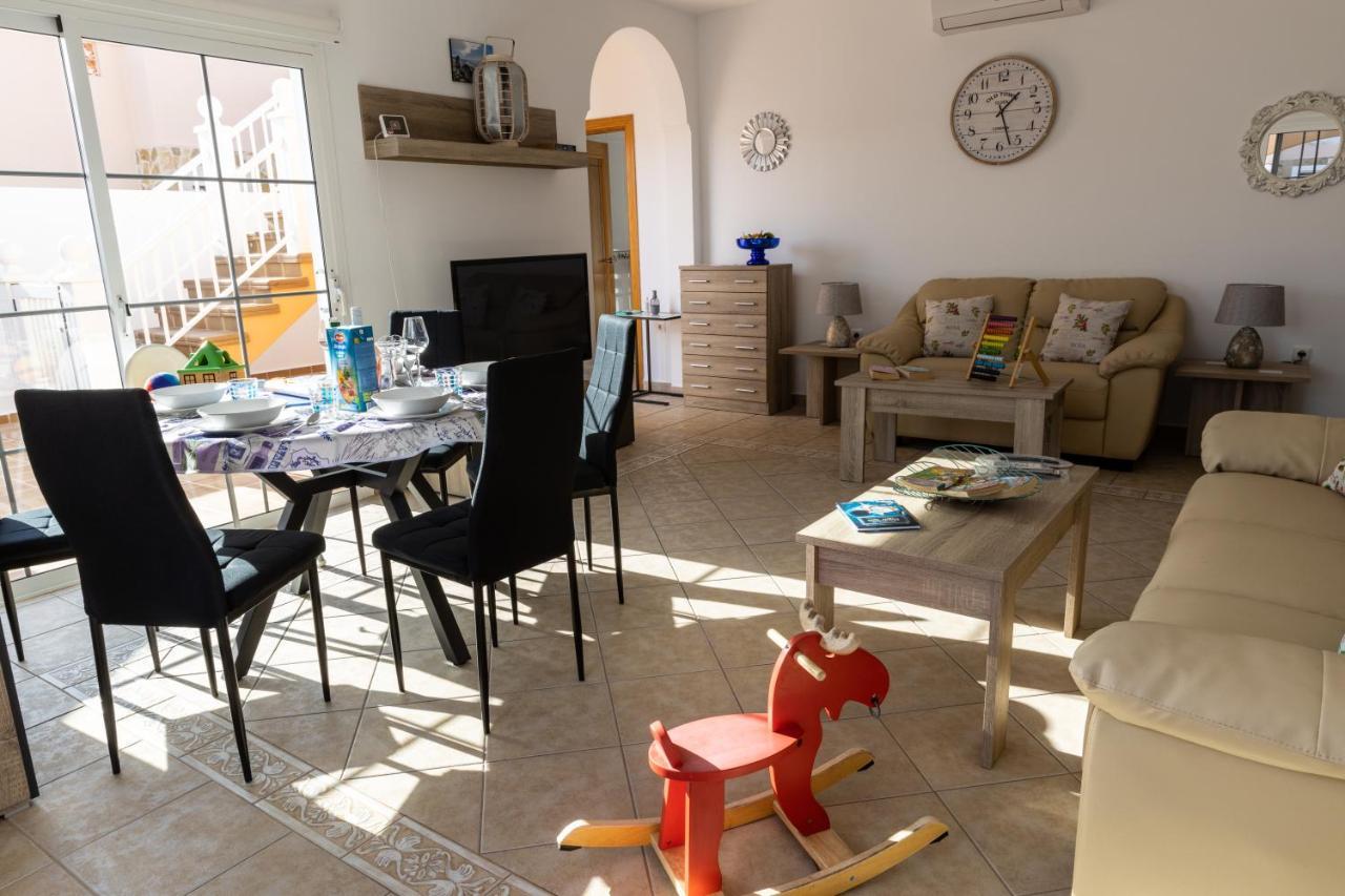 Perfect For Family Holidays With Private Pool, Near Beach And Golf- Villa Ashley Costa De Antigua Exterior photo